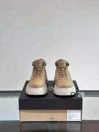 Picture of UGG Shoes _SKUUGGsz39-44LL110519921